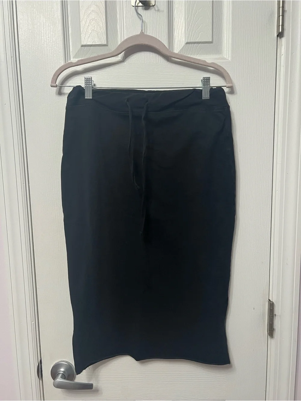 YAKIRA BELLA   Black Drawstring Midi Skirt